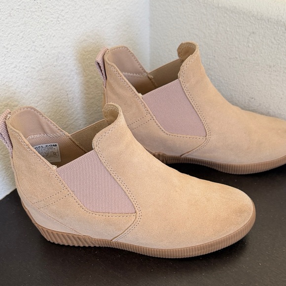 Sorel Evie Women's Tan Suede Ankle Booties. - Picture 5 of 8